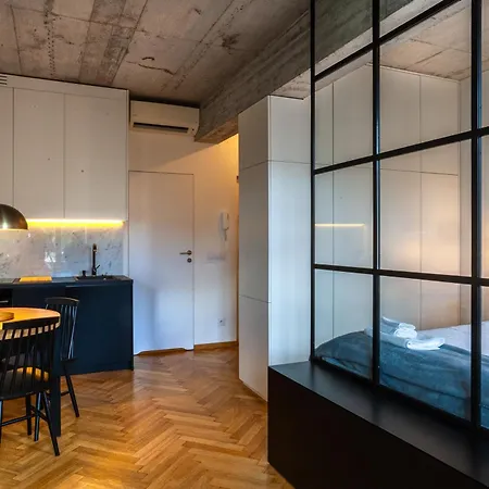 Charming Loft In The Old Town